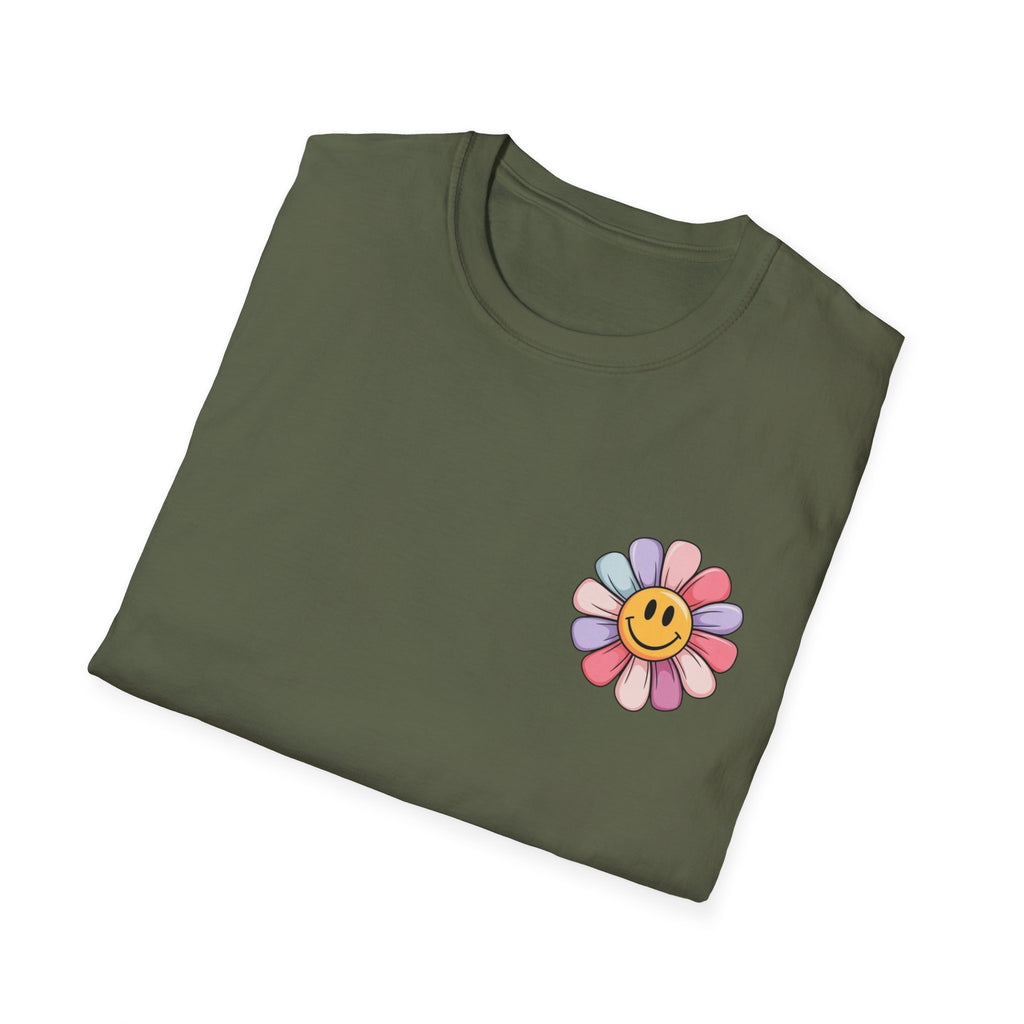 Mama Floral T-Shirt — Cute Smiley Daisy Mom Tee
