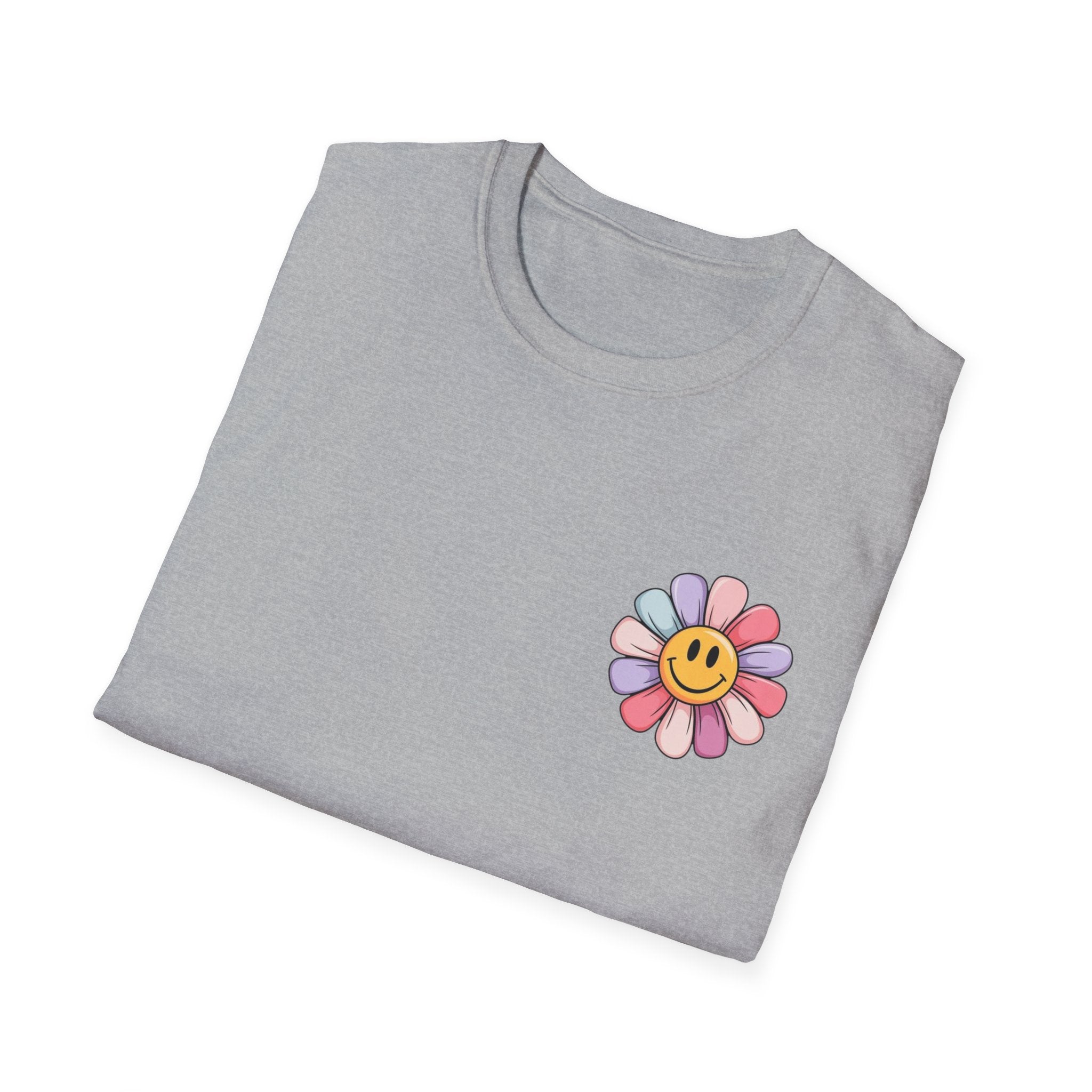 Mama Floral T-Shirt — Cute Smiley Daisy Mom Tee