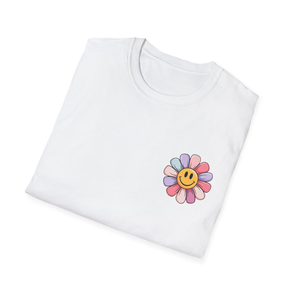 Mama Floral T-Shirt — Cute Smiley Daisy Mom Tee